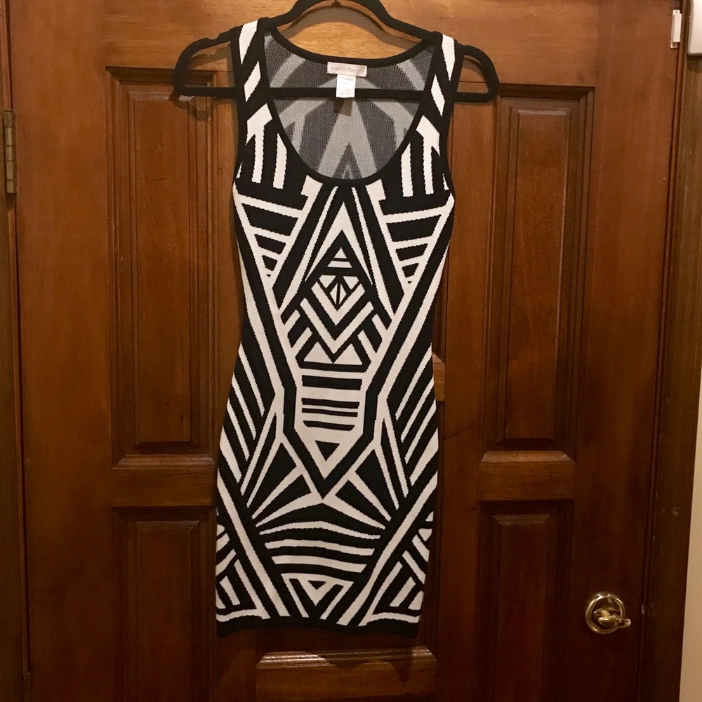 Form fit sweater dress, Sz S